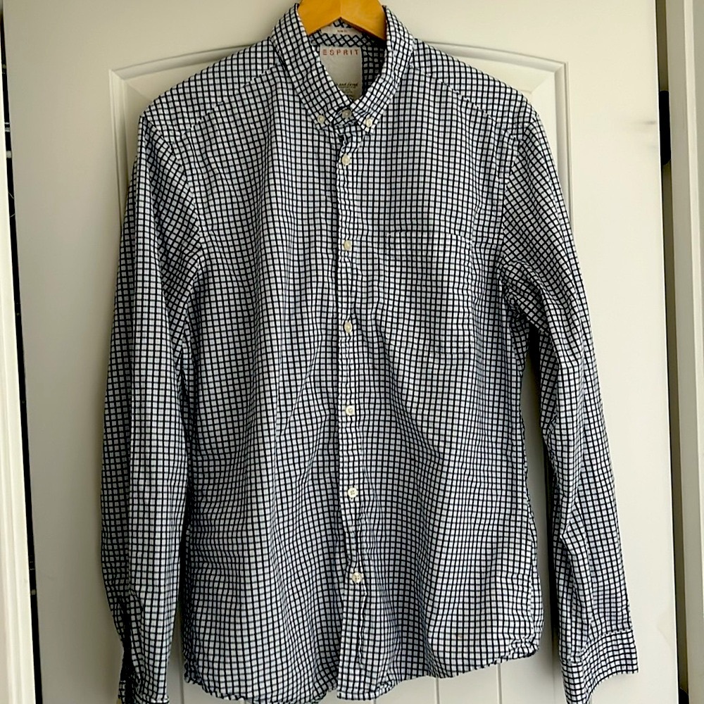 ESpirit Men’s casual Button up, Large slim fit